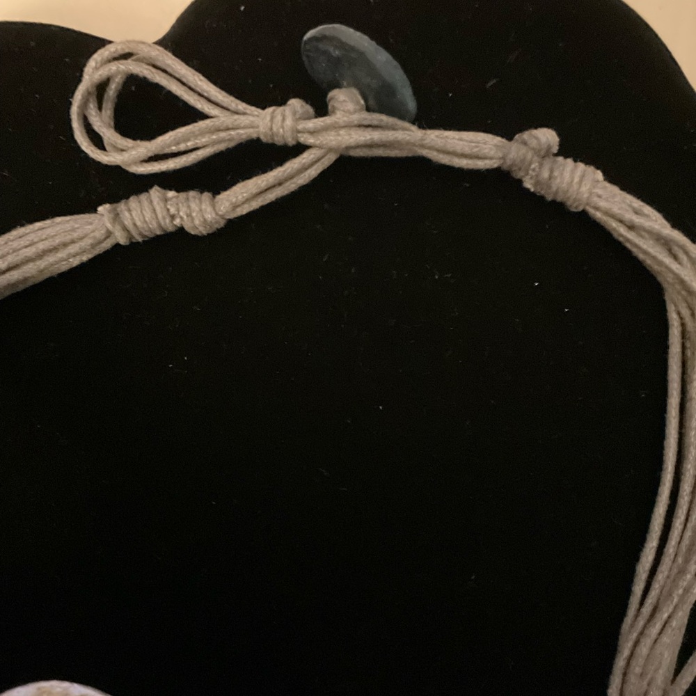 Necklace - Picture 3 of 4